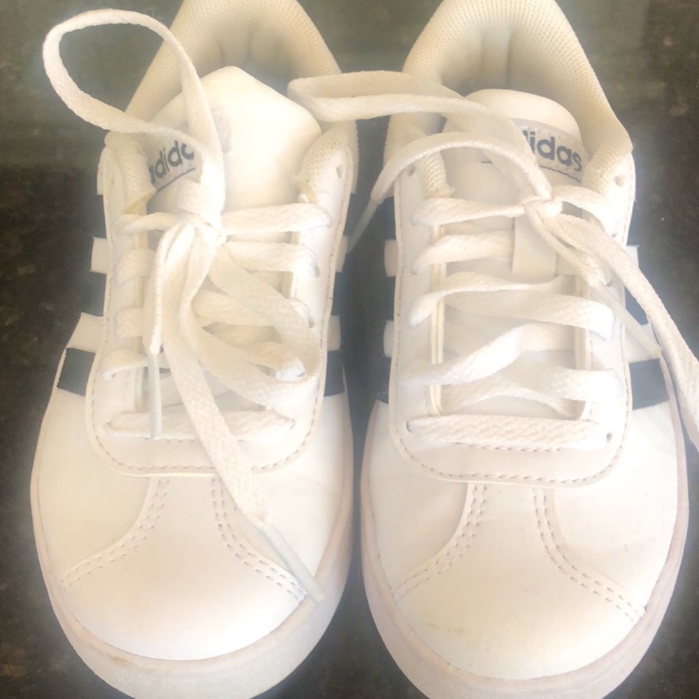 Little boy’s adidas